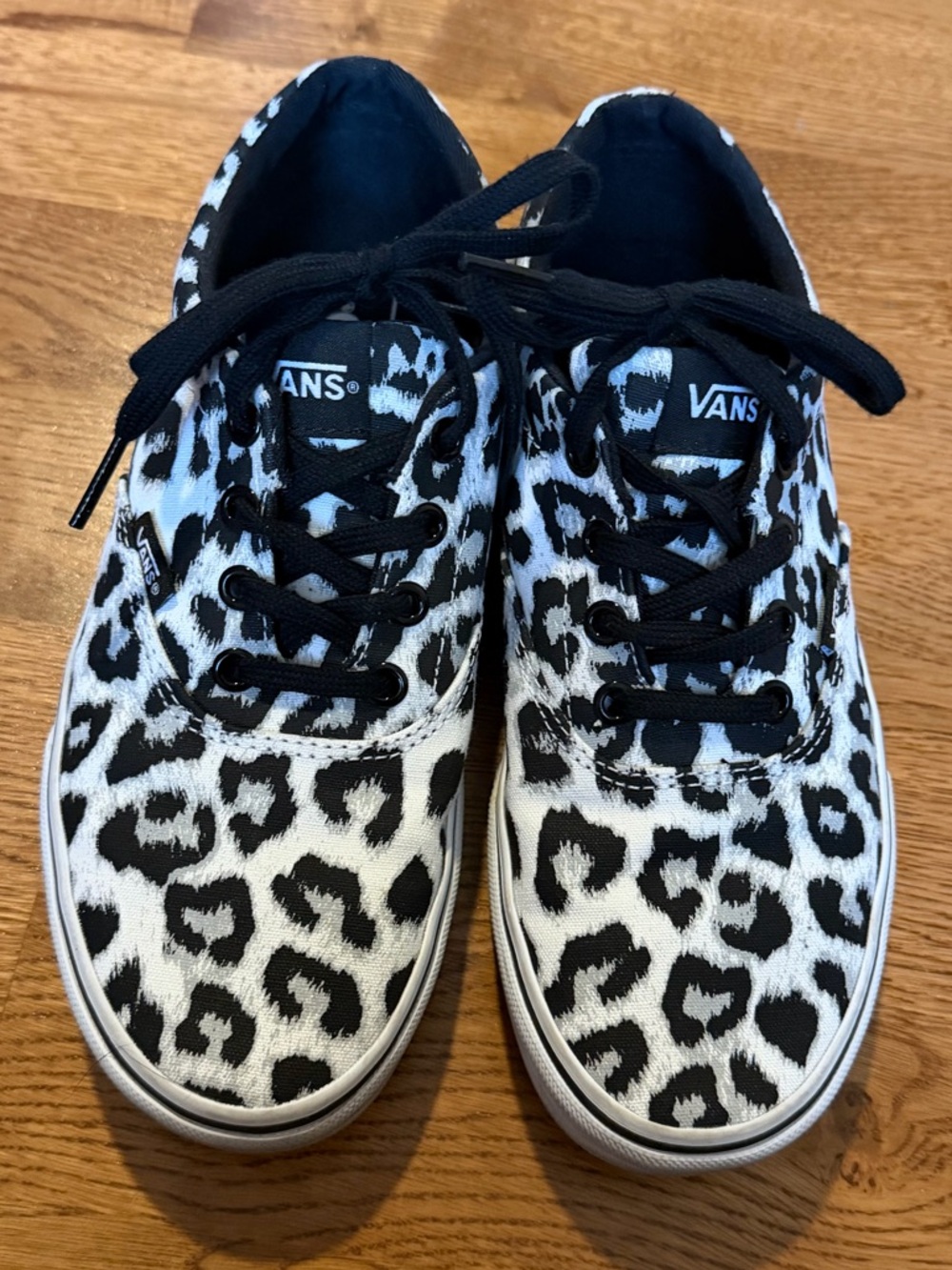 Vans Doheny Snow Leopard Black/White Women’s Classic Sneaker Size 7 - Picture 6 of 12